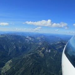 Flugwegposition um 10:12:03: Aufgenommen in der Nähe von Gemeinde Schwarzau im Gebirge, Österreich in 2219 Meter